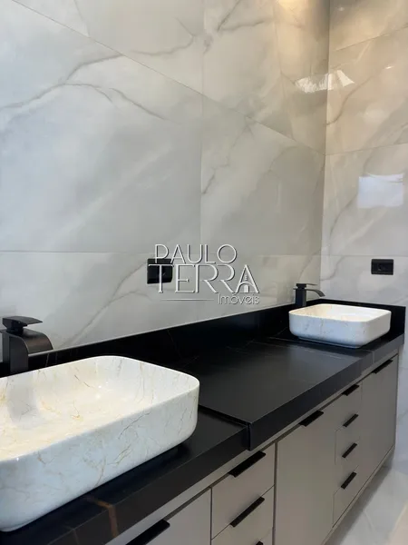 Casa nova com 4 suítes e piscina! Condomínio OuroVille Taubaté SP: 31ª foto da galeria de imagens do imóvel