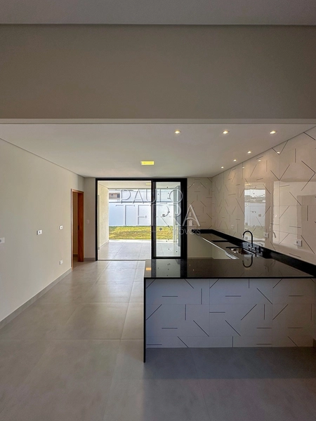 Casa Térrea à Venda no Condomínio Quinta das Palmeiras em Taubaté | 3 Suítes, Escritório, Gourmet e Quintal Amplo: 10ª foto da galeria de imagens do imóvel