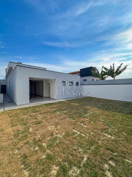 Casa Térrea à Venda no Condomínio Quinta das Palmeiras em Taubaté | 3 Suítes, Escritório, Gourmet e Quintal Amplo: 17ª foto da galeria de imagens do imóvel