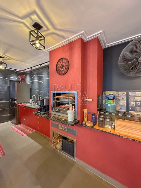 Casa à Venda no Condomínio Campos do Conde Versailles Tremembé | 3 Suítes, Área Gourmet e Planejados: 4ª foto da galeria de imagens do imóvel