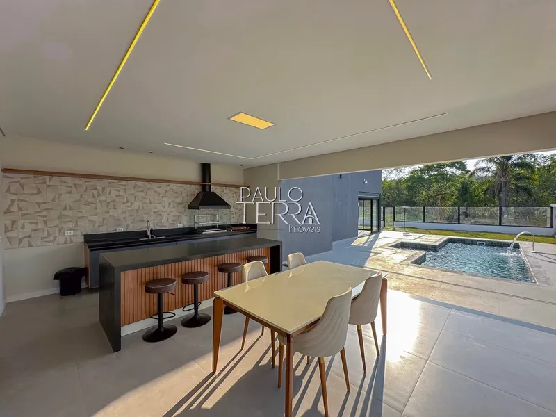 Casa térrea alto padrão com 4 suítes e piscina. condomínio -Taubaté SP: 11ª foto da galeria de imagens do imóvel