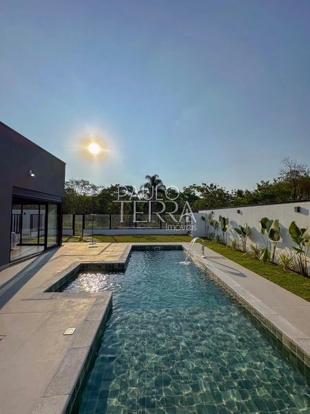 Casa térrea alto padrão com 4 suítes e piscina. condomínio -Taubaté SP: 6ª foto da galeria de imagens do imóvel
