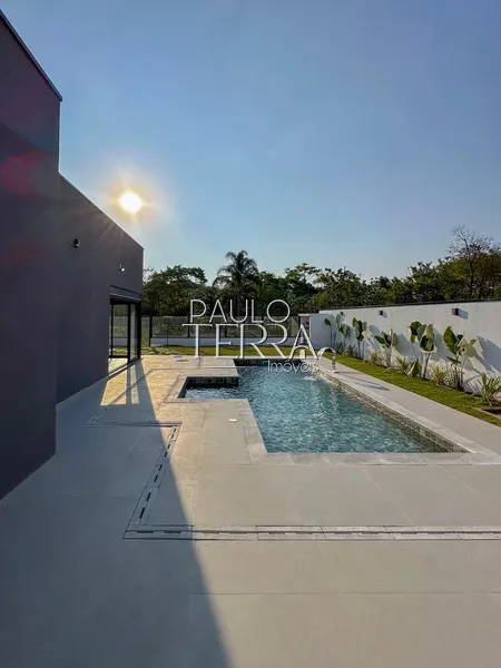 Casa térrea alto padrão com 4 suítes e piscina. condomínio -Taubaté SP: 5ª foto da galeria de imagens do imóvel