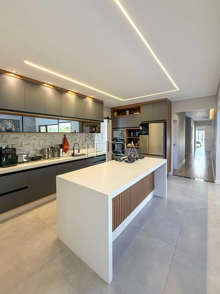 Casa térrea alto padrão porteira fechada com 4 suítes e piscina no Altos do Cataguá – Taubaté SP: 24ª foto da galeria de imagens do imóvel