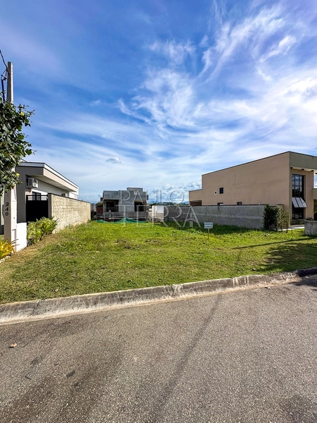 Terreno Plano à Venda no Cyrela Landscape Taubaté | 356m² | Rua plana: 6ª foto da galeria de imagens do imóvel