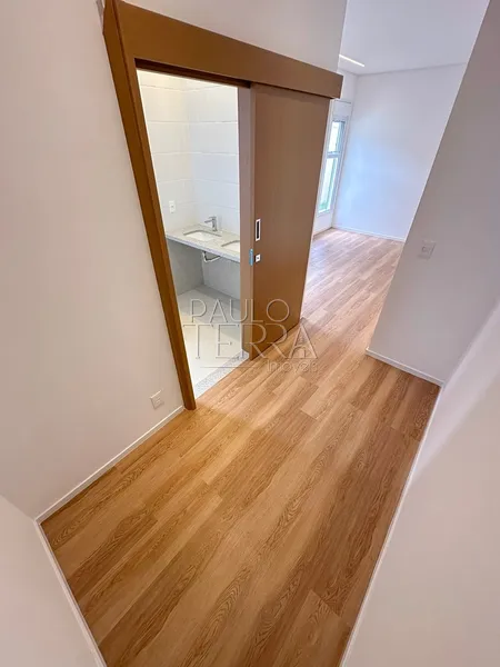 Casa térrea com 3 suítes, escritório e piscina no Condomínio OuroVille: 74ª foto da galeria de imagens do imóvel