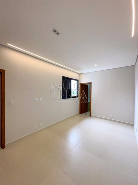 Sobrado à Venda no Condomínio Pérola do Vale Taubaté | 3 Suítes, Energia Solar, Área Gourmet e Quintal Grande: 52ª foto da galeria de imagens do imóvel