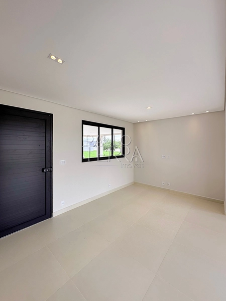 Sobrado à Venda no Condomínio Pérola do Vale Taubaté | 3 Suítes, Energia Solar, Área Gourmet e Quintal Grande: 30ª foto da galeria de imagens do imóvel