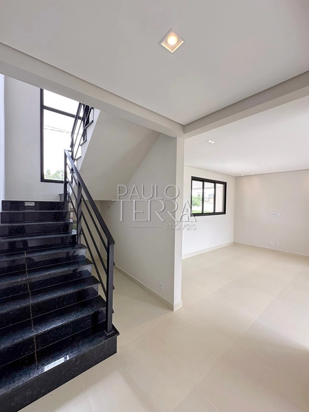 Sobrado à Venda no Condomínio Pérola do Vale Taubaté | 3 Suítes, Energia Solar, Área Gourmet e Quintal Grande: 31ª foto da galeria de imagens do imóvel