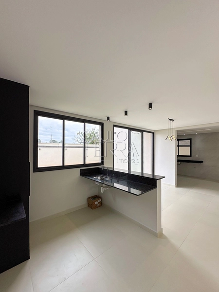 Sobrado à Venda no Condomínio Pérola do Vale Taubaté | 3 Suítes, Energia Solar, Área Gourmet e Quintal Grande: 9ª foto da galeria de imagens do imóvel