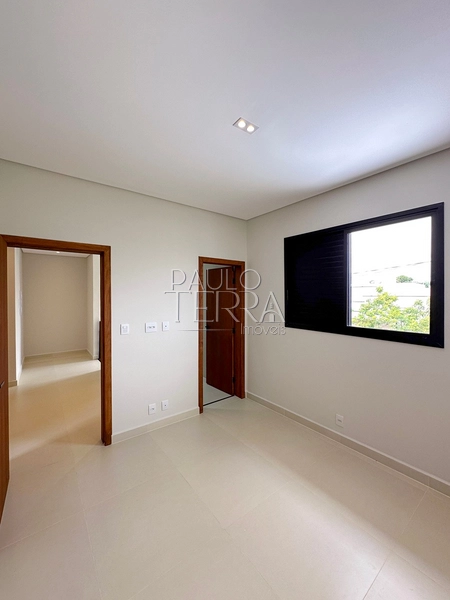 Sobrado à Venda no Condomínio Pérola do Vale Taubaté | 3 Suítes, Energia Solar, Área Gourmet e Quintal Grande: 45ª foto da galeria de imagens do imóvel