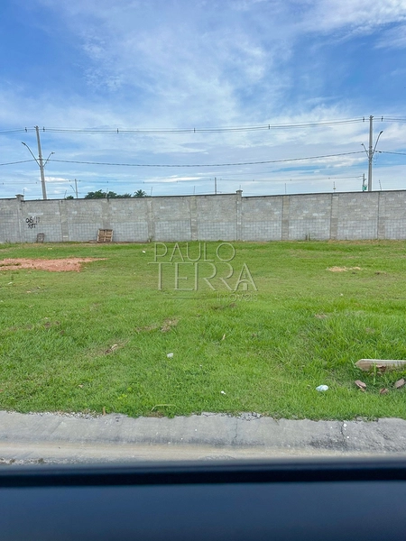 Terreno à venda no Condomínio Pérola do Vale em Tremembé SP: 3ª foto da galeria de imagens do imóvel
