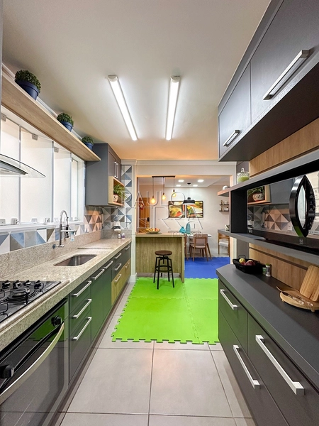 Apartamento Reformado à Venda no Portal das Laranjeiras – 2 Dormitórios, Suíte, Sacada e Vaga Coberta – Taubaté/SP: 14ª foto da galeria de imagens do imóvel