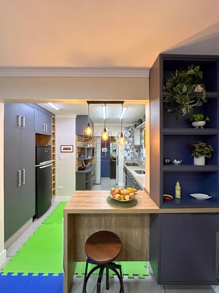 Apartamento Reformado à Venda no Portal das Laranjeiras – 2 Dormitórios, Suíte, Sacada e Vaga Coberta – Taubaté/SP: 3ª foto da galeria de imagens do imóvel