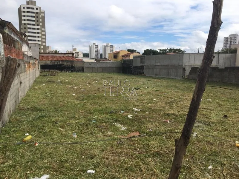 Terreno com 1.000 m2 no bairro Vila São José em Taubaté SP: 1ª foto da galeria de imagens do imóvel