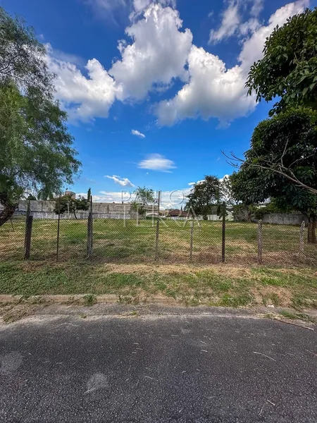 Terreno plano à venda no Condomínio Eldorado em Tremembé SP: 3ª foto da galeria de imagens do imóvel