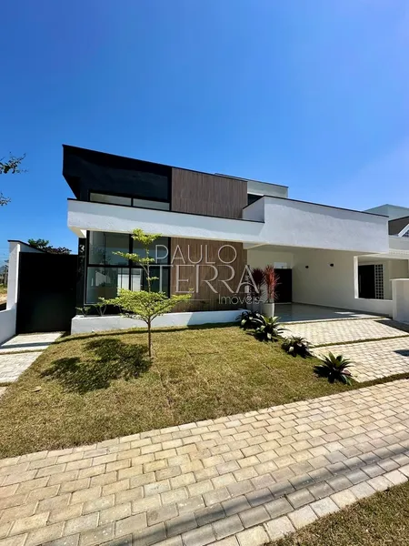 Casa térrea nova com 3 suítes no Condomínio Ouroville em Taubaté SP: 2ª foto da galeria de imagens do imóvel