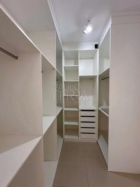 Sobrado à Venda no Condomínio Campos do Conde Louvre em Tremembé | 5 Quartos e 4 Suítes: 48ª foto da galeria de imagens do imóvel