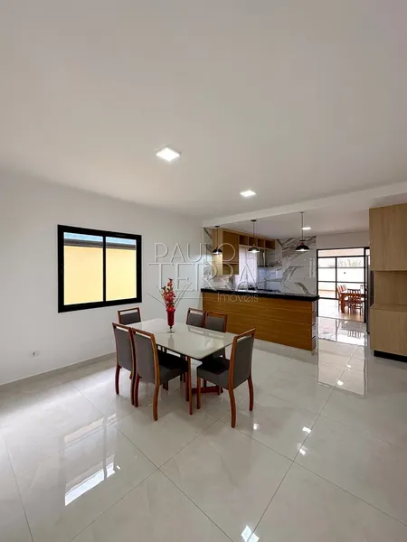 Casa com piscina, 3 quartos, área gourmet e quintal no Condomínio Tecoara, em Taubaté SP: 3ª foto da galeria de imagens do imóvel