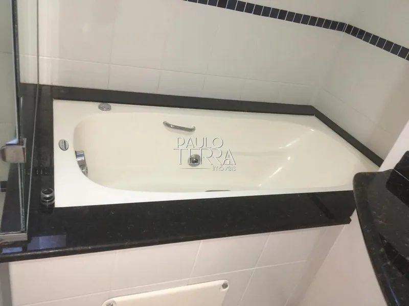 Apartamento 200 m2 com 4 dormitórios e 3 vagas. Condomínio Lumiere: 1ª foto da galeria de imagens do imóvel