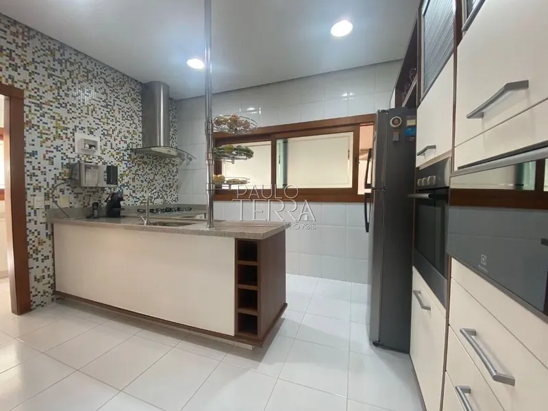 Casa alto padrão e com piscina no Condomínio Taubaté Village: 11ª foto da galeria de imagens do imóvel