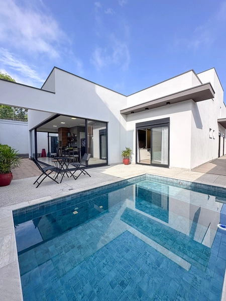 Casa térrea com piscina e planejados. Condomínio San Marco -Taubaté SP: 32ª foto da galeria de imagens do imóvel