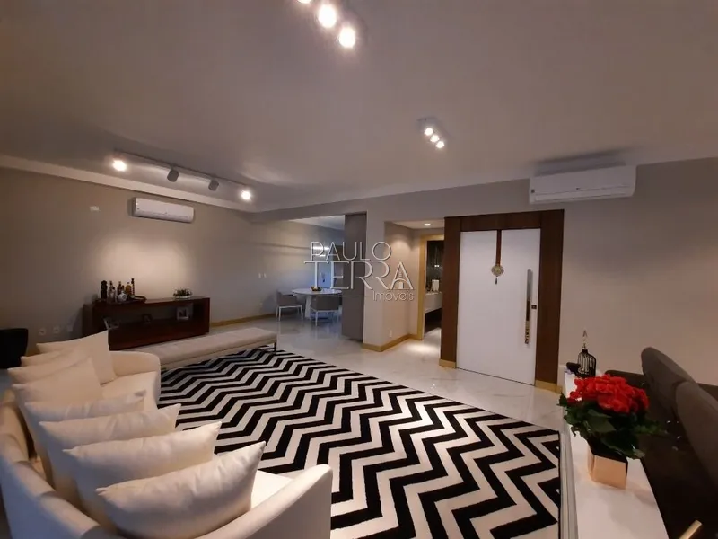 Apartamento alto padrão 4 suítes, varanda gourmet e 4 vagas Taubaté SP: 9ª foto da galeria de imagens do imóvel