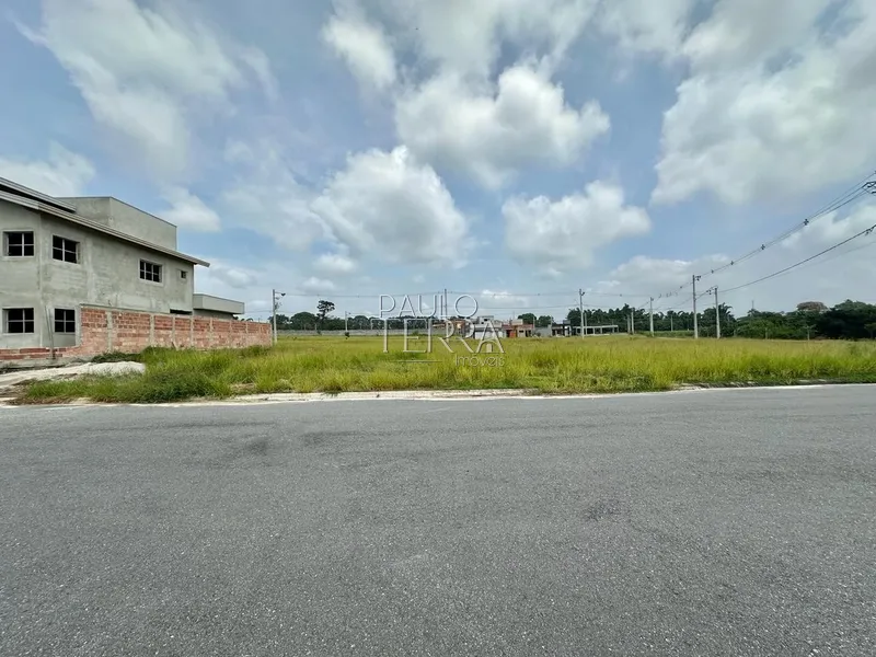 Terreno plano com 250 metros no condomínio Colinas do Sol Tremembé SP: 3ª foto da galeria de imagens do imóvel