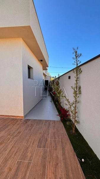 Casa térrea nova à venda no Condomínio Pérola do Vale | 3 suítes, Escritório, Piscina, Área Gourmet e Planejados: 2ª foto da galeria de imagens do imóvel