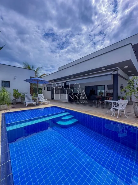Sobrado com 4 suítes, escritório e piscina Condomínio Terras San Marco: 1ª foto da galeria de imagens do imóvel