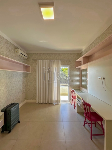 Sobrado com escritório, 3 quartos e piscina no Condomínio Campos do Conde me Tremembé SP: 51ª foto da galeria de imagens do imóvel