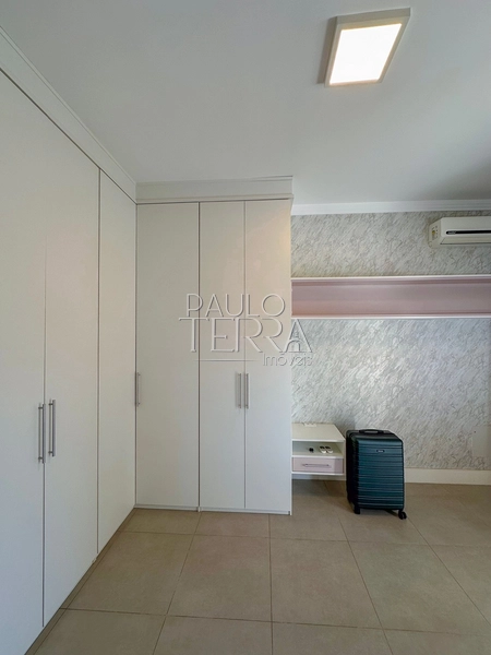 Sobrado com escritório, 3 quartos e piscina no Condomínio Campos do Conde me Tremembé SP: 54ª foto da galeria de imagens do imóvel