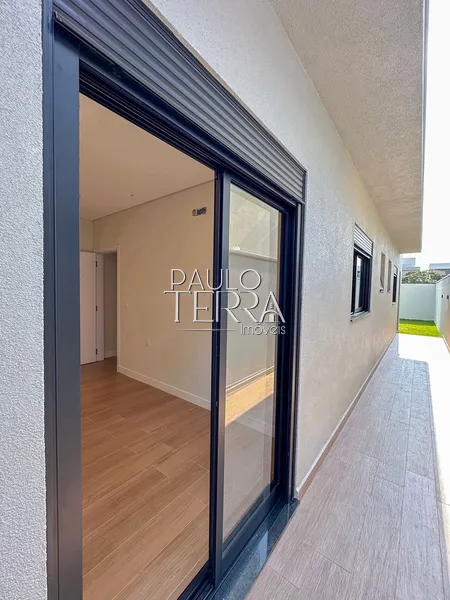 Casa térrea nova e moderna com 3 suítes, cozinha planejada e quintal: 42ª foto da galeria de imagens do imóvel