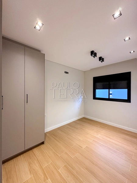 Casa nova no Condomínio Ouroville Taubaté | 3 suítes, área gourmet, quintal e planejados: 34ª foto da galeria de imagens do imóvel