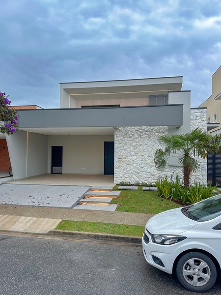 Casa térrea nova e moderna com 3 suítes, cozinha planejada e quintal: 53ª foto da galeria de imagens do imóvel