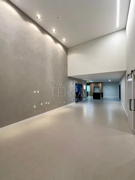 Casa térrea nova com 3 suítes, área gourmet e quintal no Condomínio Ouro Ville | Taubaté SP: 4ª foto da galeria de imagens do imóvel