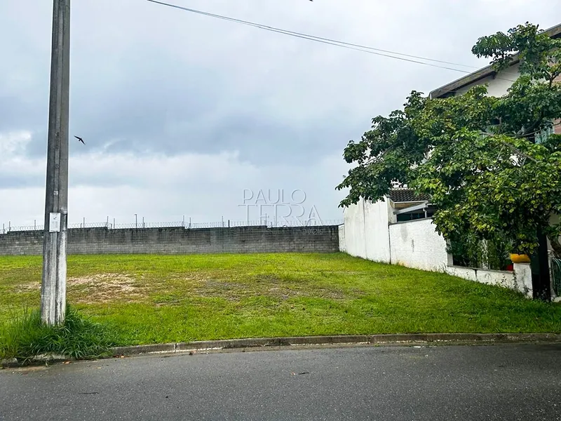 Terreno Plano à Venda no Condomínio Campos do Conde Chambord em Tremembé | 448 m² | Vista para Serra: 4ª foto da galeria de imagens do imóvel