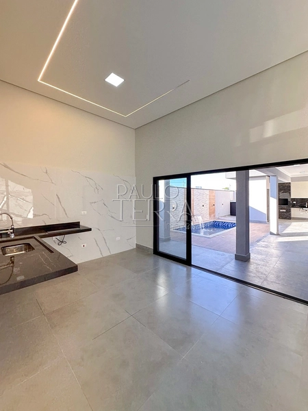 Casa térrea com piscina no Condomínio Pérola do Vale | Energia fotovoltaica, área gourmet e 3 quartos: 53ª foto da galeria de imagens do imóvel