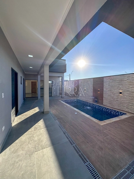 Casa térrea com piscina no Condomínio Pérola do Vale | Energia fotovoltaica, área gourmet e 3 quartos: 15ª foto da galeria de imagens do imóvel