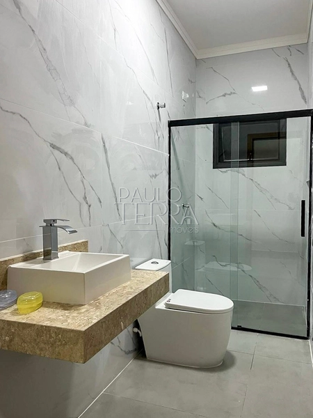 Casa térrea com piscina no Condomínio Pérola do Vale | Energia fotovoltaica, área gourmet e 3 quartos: 68ª foto da galeria de imagens do imóvel