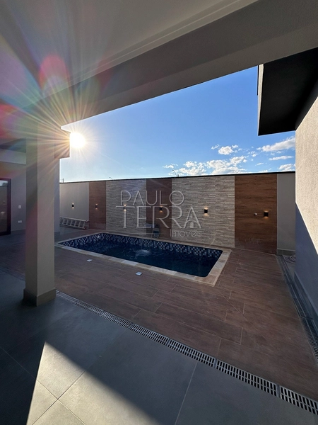 Casa térrea com piscina no Condomínio Pérola do Vale | Energia fotovoltaica, área gourmet e 3 quartos: 43ª foto da galeria de imagens do imóvel
