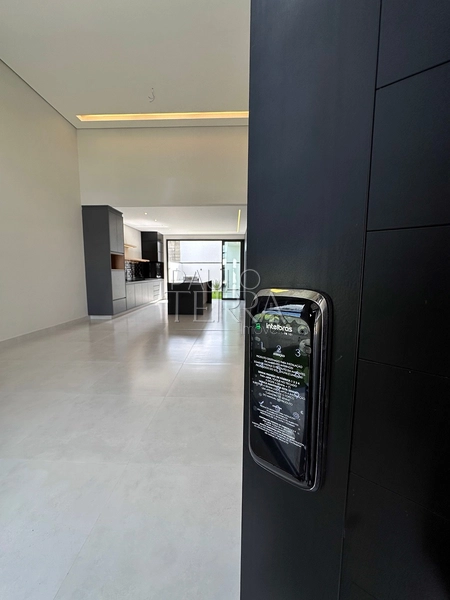 Casa à venda no Condomínio Pérola do Vale em Tremembé | 3 suítes, escritório, planejados e quintal: 4ª foto da galeria de imagens do imóvel