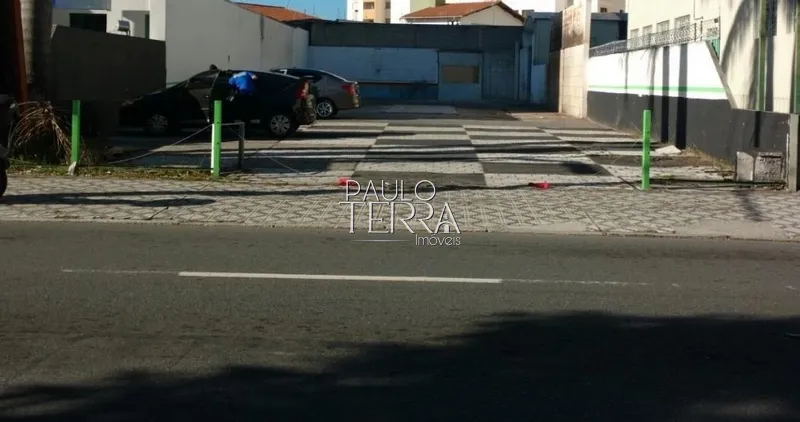 Terreno comercial 500m,frente avenida na região central de Taubaté SP: 1ª foto da galeria de imagens do imóvel