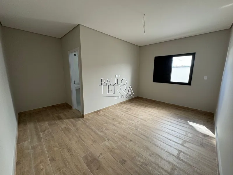 Casa térrea nova com 3 suítes e quintal Condomínio Cyrela - Taubaté SP: 11ª foto da galeria de imagens do imóvel