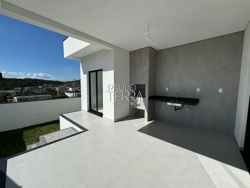 Casa térrea nova com 3 suítes e quintal Condomínio Cyrela - Taubaté SP: 14ª foto da galeria de imagens do imóvel