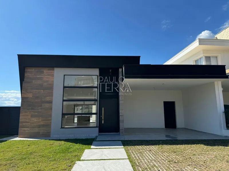 Casa térrea nova com 3 suítes e quintal Condomínio Cyrela - Taubaté SP: 3ª foto da galeria de imagens do imóvel