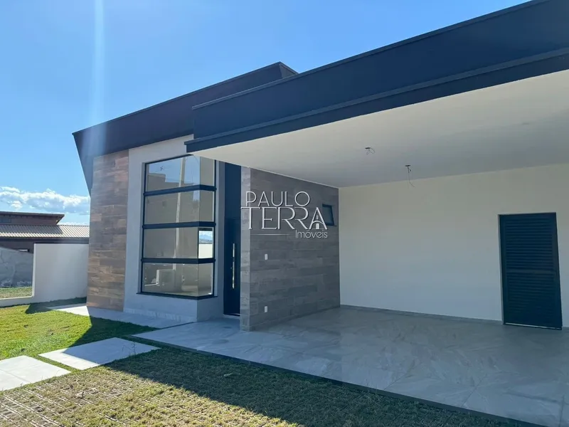 Casa térrea nova com 3 suítes e quintal Condomínio Cyrela - Taubaté SP: 2ª foto da galeria de imagens do imóvel
