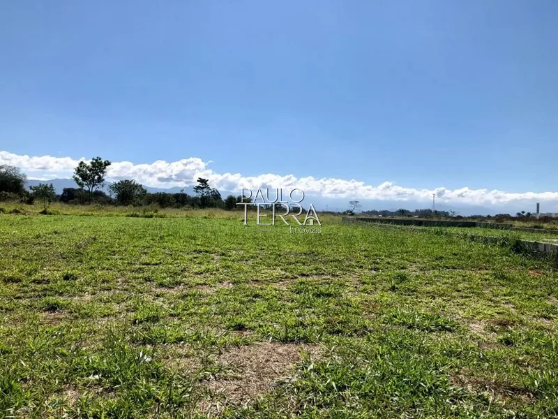 Terreno plano com 300 metros próximo ao Bonfim - Taubaté/SP: 5ª foto da galeria de imagens do imóvel