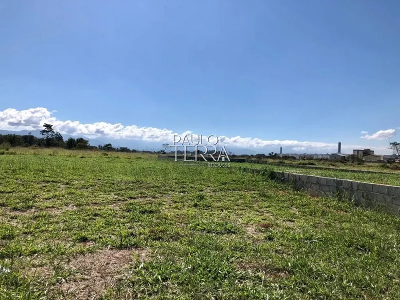 Terreno plano com 300 metros próximo ao Bonfim - Taubaté/SP: 4ª foto da galeria de imagens do imóvel