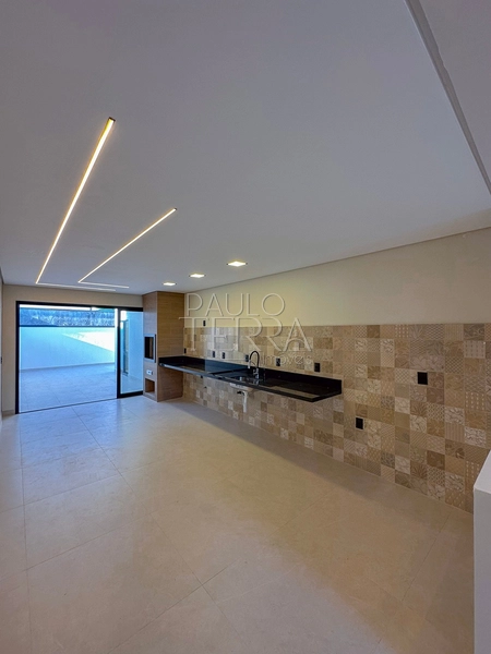 Casa nova com 3 suites e área gourmet. Condomínio fechado em Taubaté SP: 10ª foto da galeria de imagens do imóvel